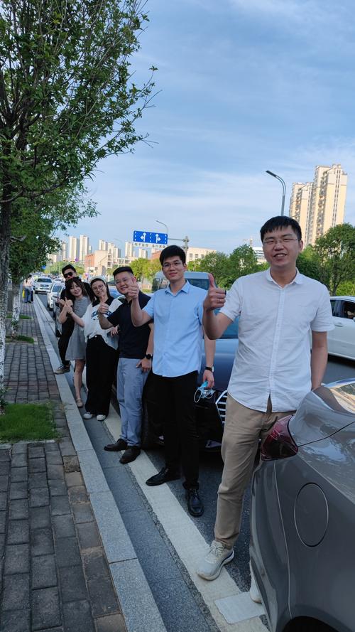2025年新澳门天天开彩大全和律师收同案相反判决与同一律所为同案犯辩护